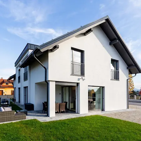 Villa Hisa Urma